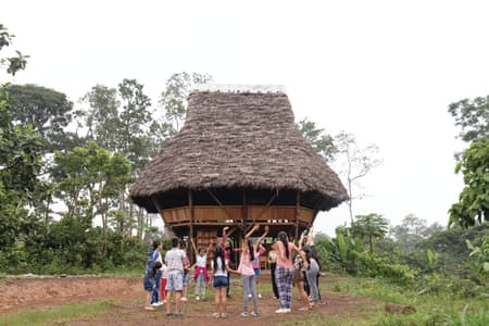 Yuyarina Pacha Kids Library